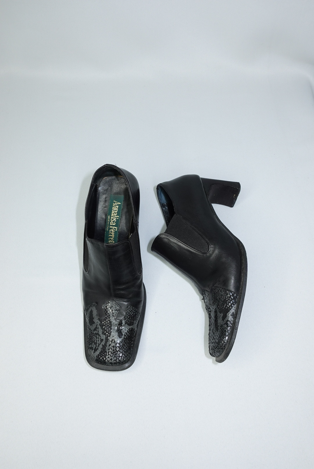 Vintage Square Toe Western Heels 39