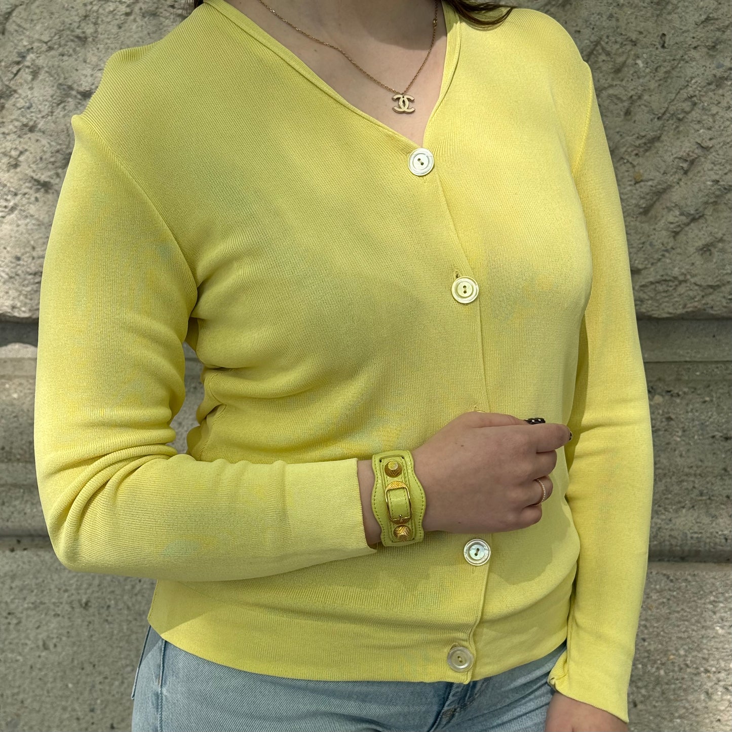 Bracciale giallo con borchie Balenciaga