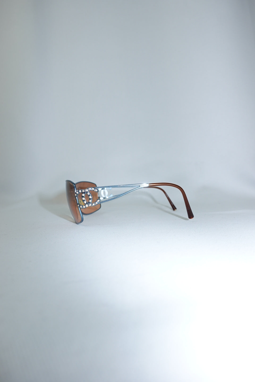 Chanel Y2K Vintage Sunglasses CC Crystal blue frame