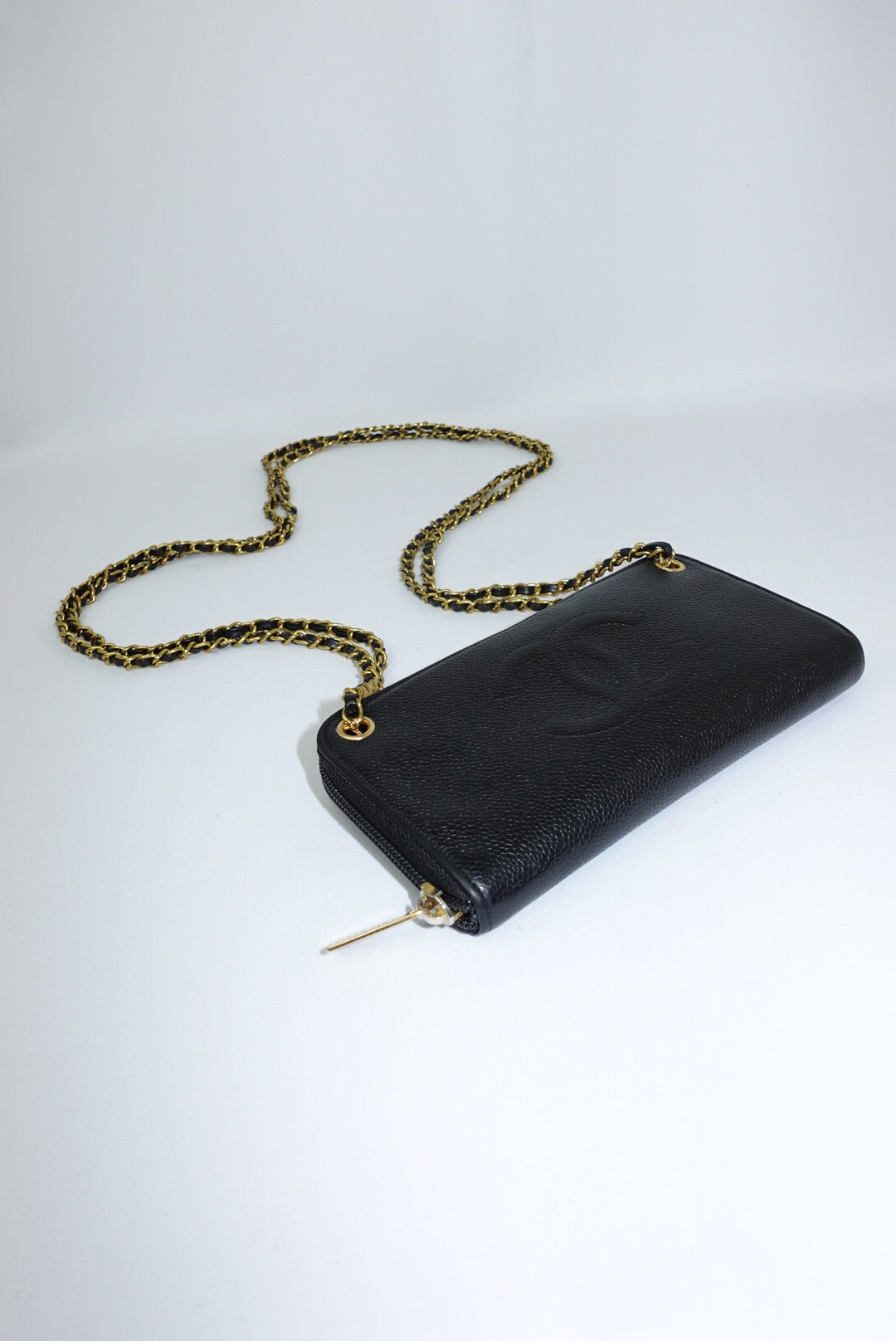 Chanel Re-Worked Zip Vintage Black Interlocking CC Logo Caviar Wallet with Chain
