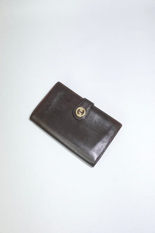 Gucci Vintage Medium Wallet in Chocolate Brown with Gold-Tone GG Logo