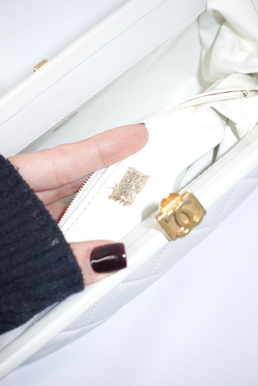 Chanel Vintage White Quilted Leather Clutch