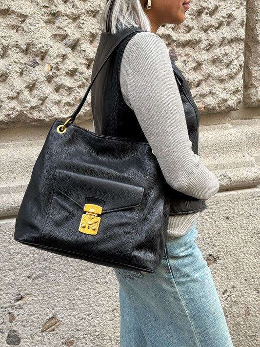 003. MIU MIU Vitello Phenix Front Pocket Tote Black Bag