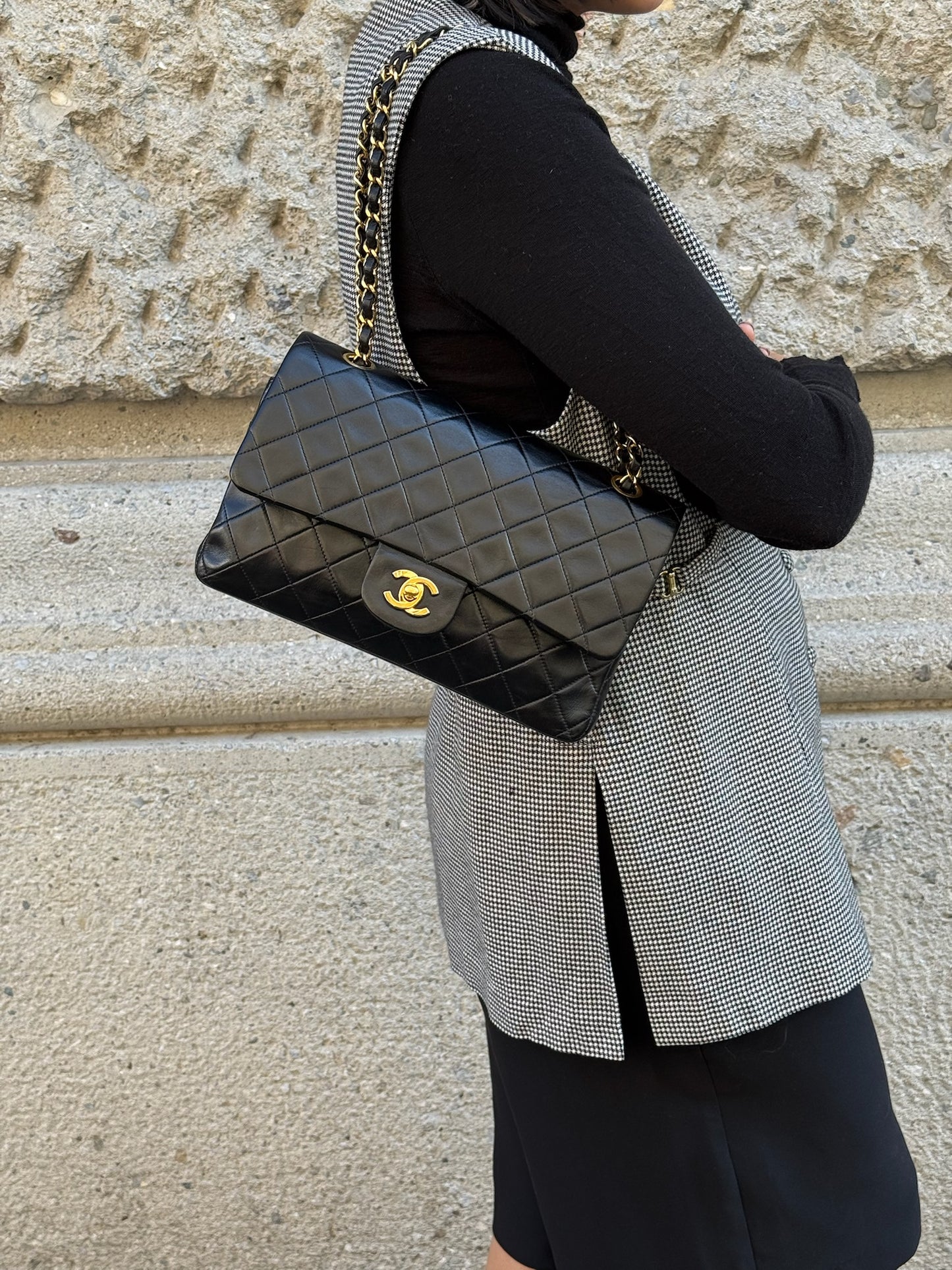 Chanel Vintage Timeless Classic 25 Double Flap Black