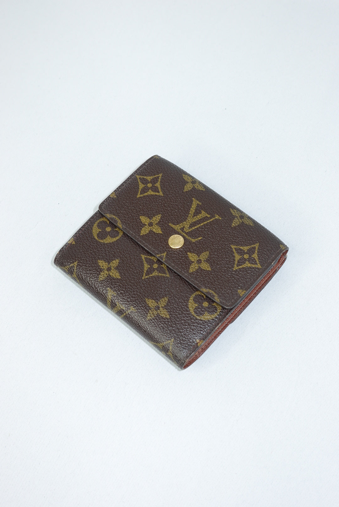 Louis Vuitton vintage wallet in monogram canvas classic design