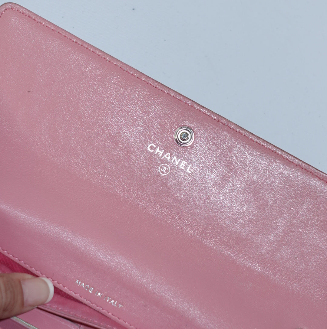 Chanel Pink Camelia Wallet w/Chain