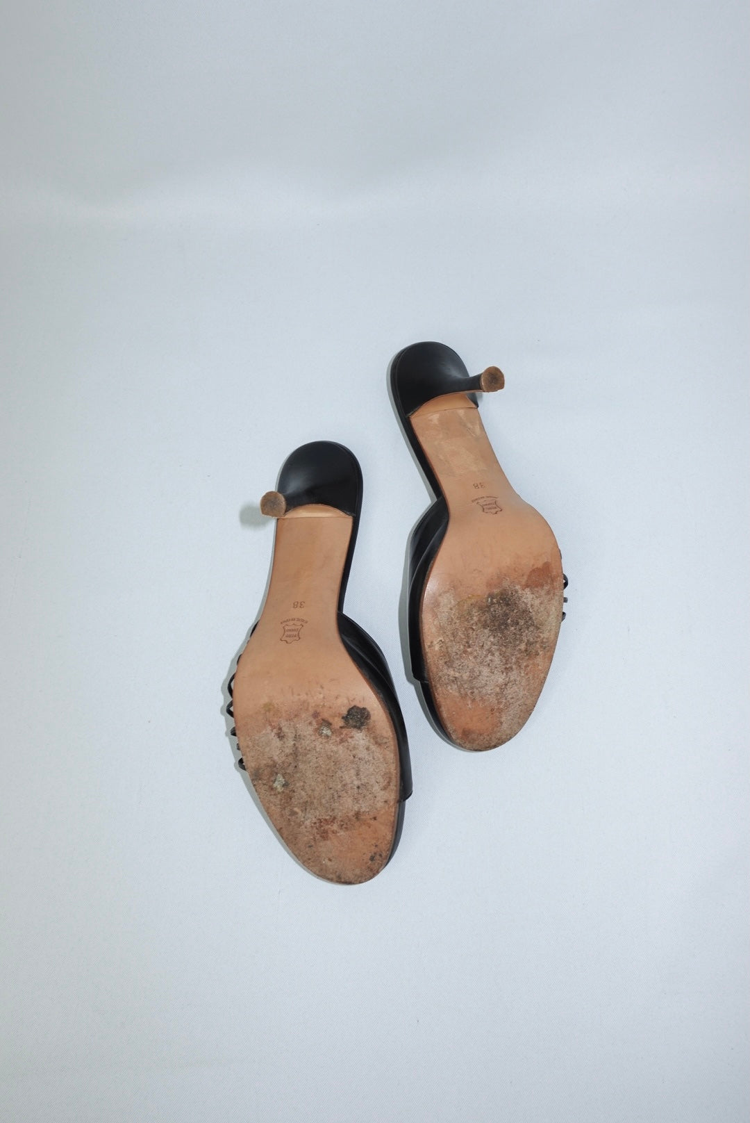 037. Christian Dior Vintage Heeled Mules 38