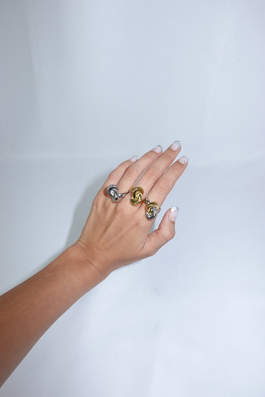 Interlocking Circles Adjustable Ring in Stainless Steel