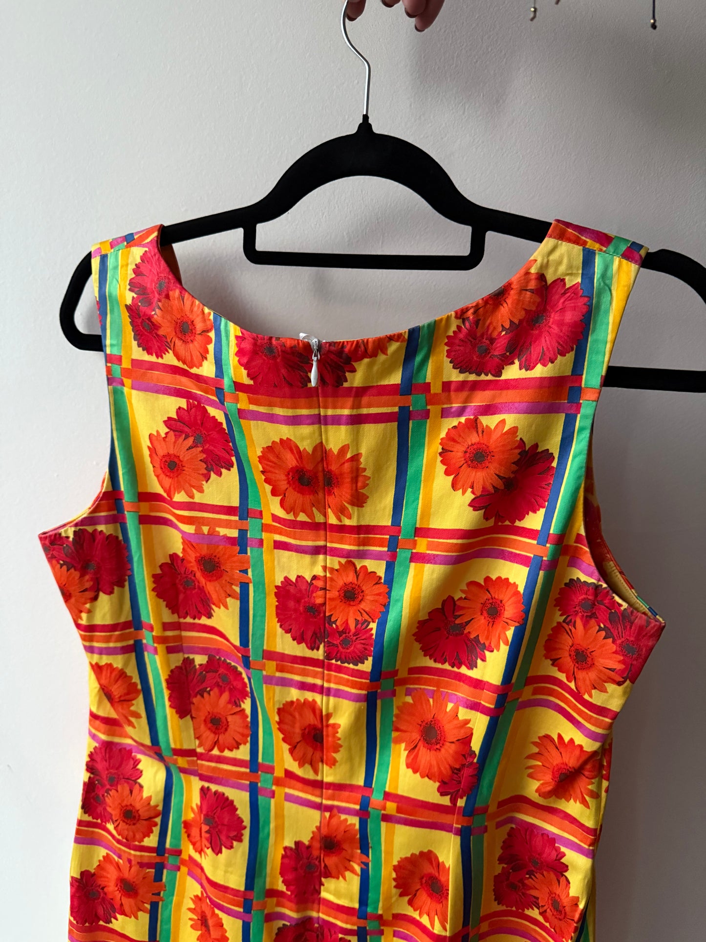 064. Escada Vintage Daisy Pattern Dress