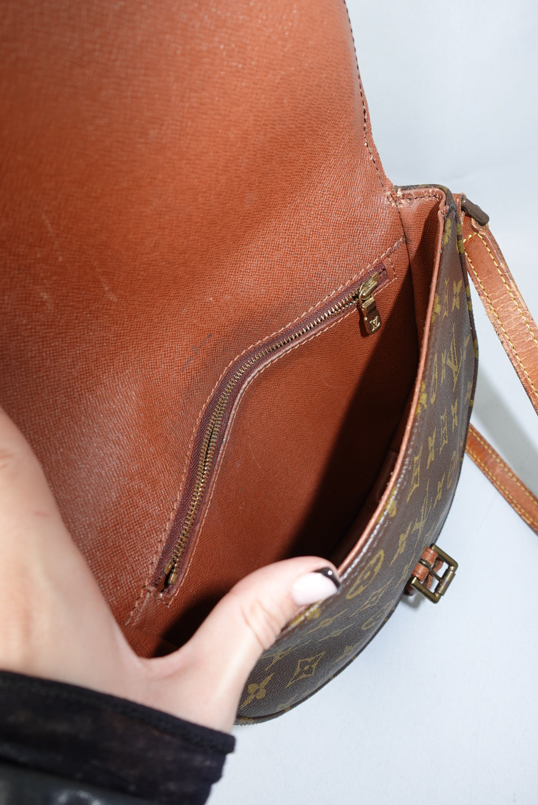 Borsa a tracolla Louis Vuitton Bandolier Vintage Chantilly MM Monogram