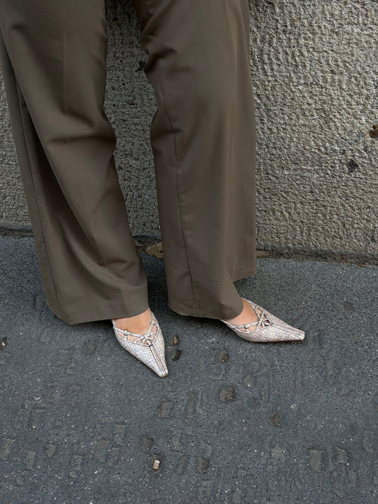 Prada Vintage Beige Python Pointed Toe Kitten Heels 38