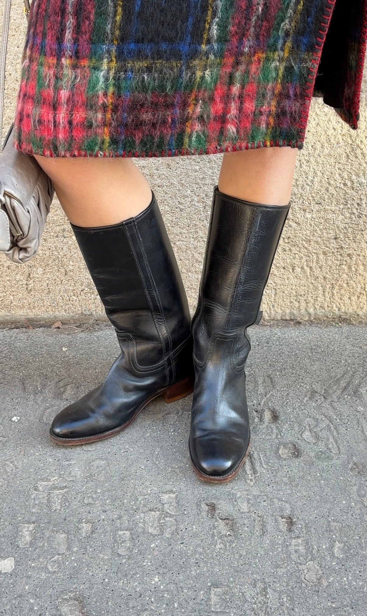 Vintage Mid Calf Black Boots 42