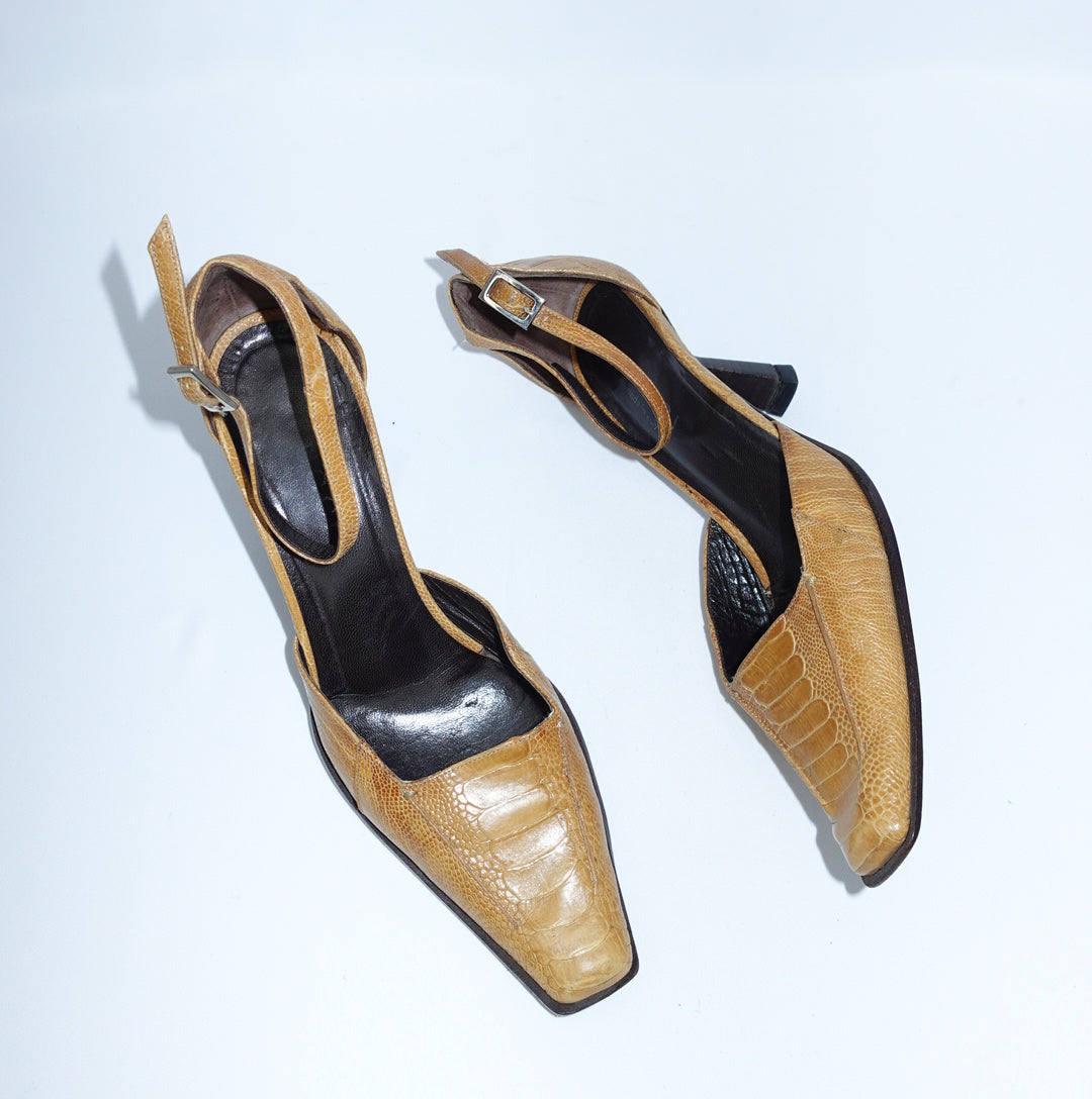 Gucci Reptile Mustard Kitten Heels 37.5