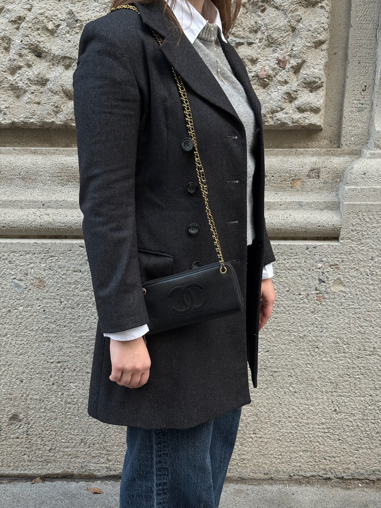 Chanel Re-Worked Zip Vintage Black Interlocking CC Logo Caviar Wallet with Chain