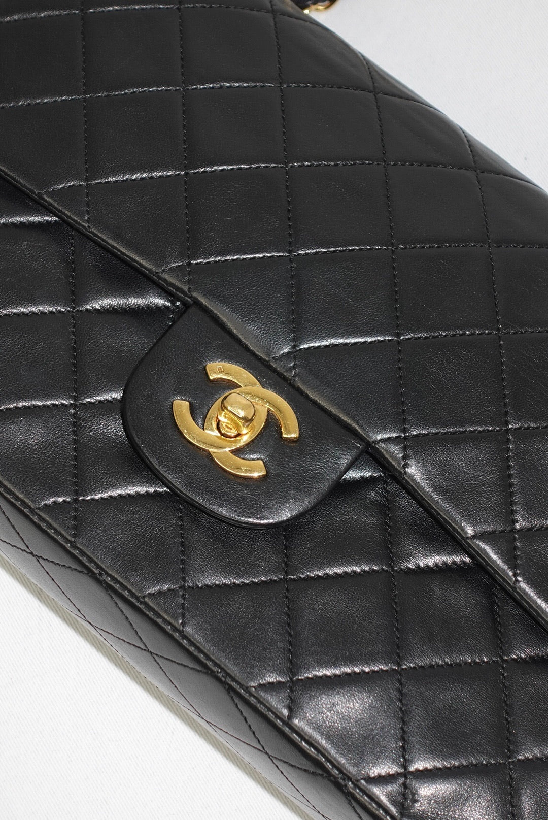 Borsa Chanel Vintage Classic Timeless Medium 25 Double Flap nera