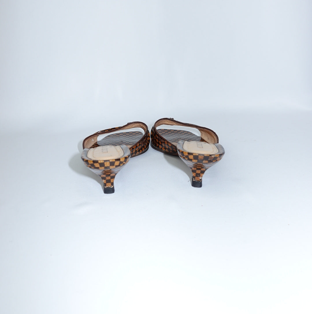 Louis Vuitton Damier Mules 39.5
