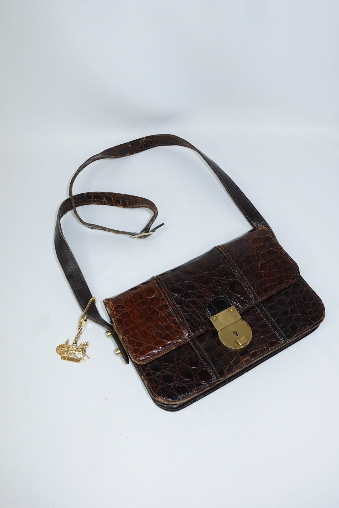 Cèline Vintage Crocodile Brown Leather Crossbody Bag