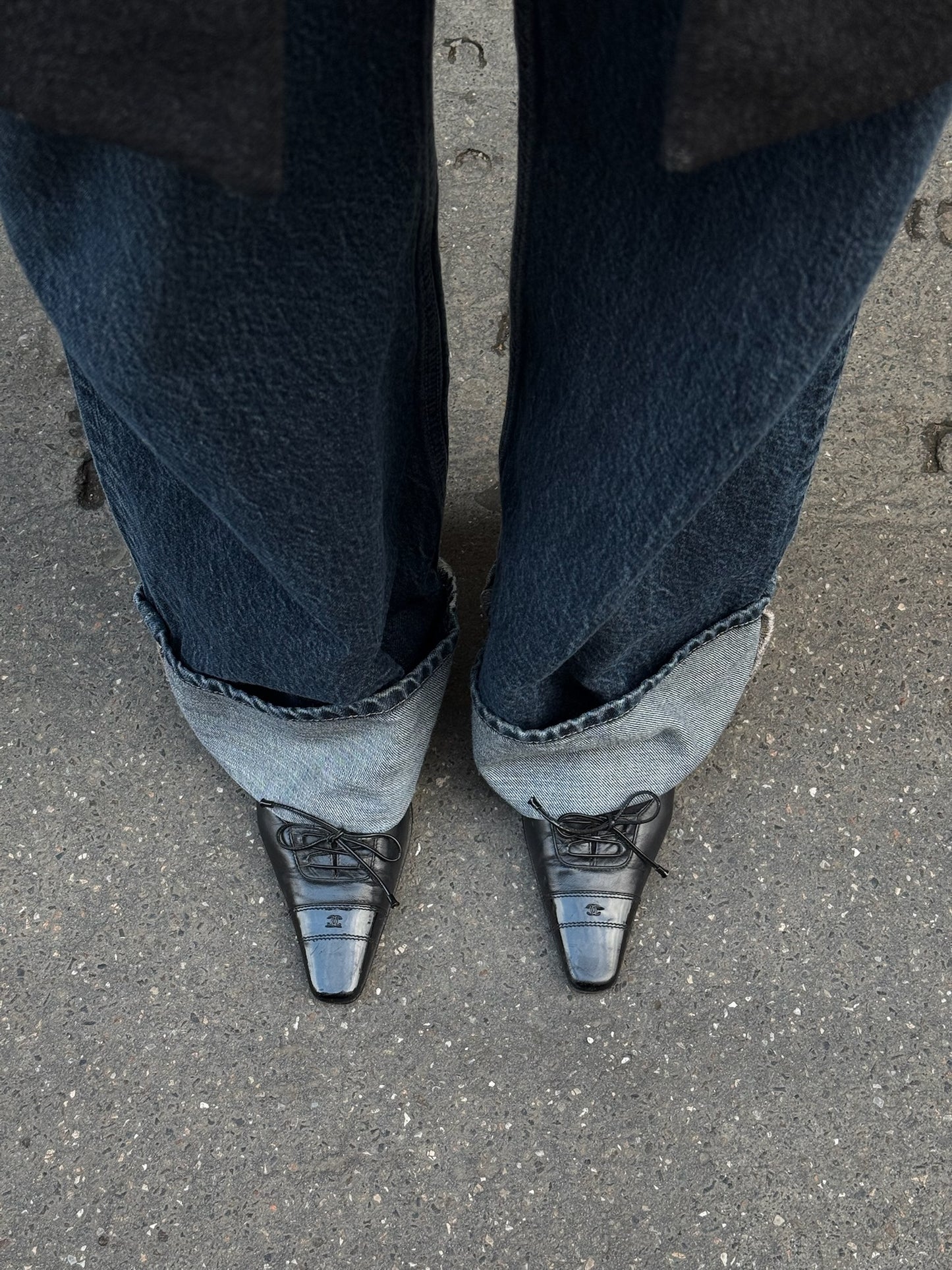 Chanel Vintage Shoes - Décolleté Square Toed Black 41