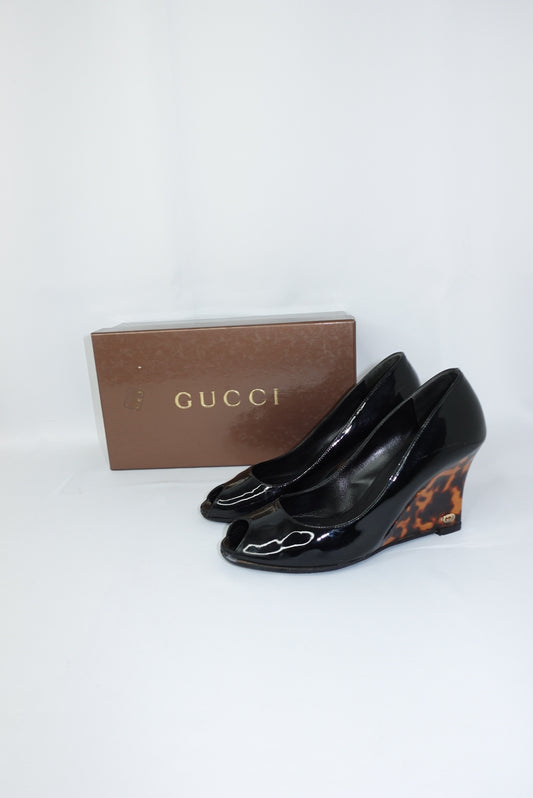 Gucci Tortoise Shell Open Toe Patent Leather Black Vintage Heels