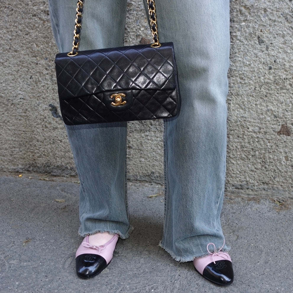 Chanel Black Timeless 23