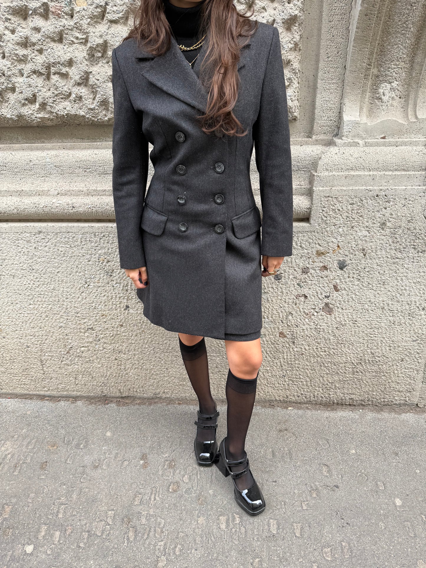 Completo blazer doppiopetto e gonna in lana grigio scuro vintage Dolce & Gabbana