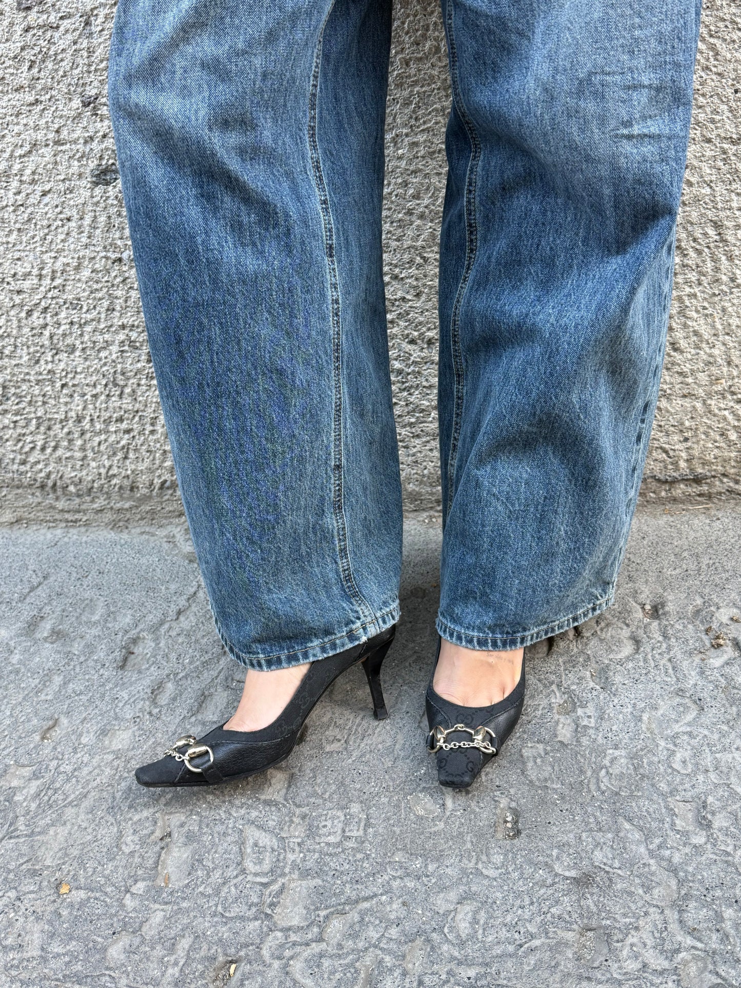 Gucci Black Monogram Canvas Horsebit Heels Gucci Black Monogram Canvas Horsebit Heels 37C