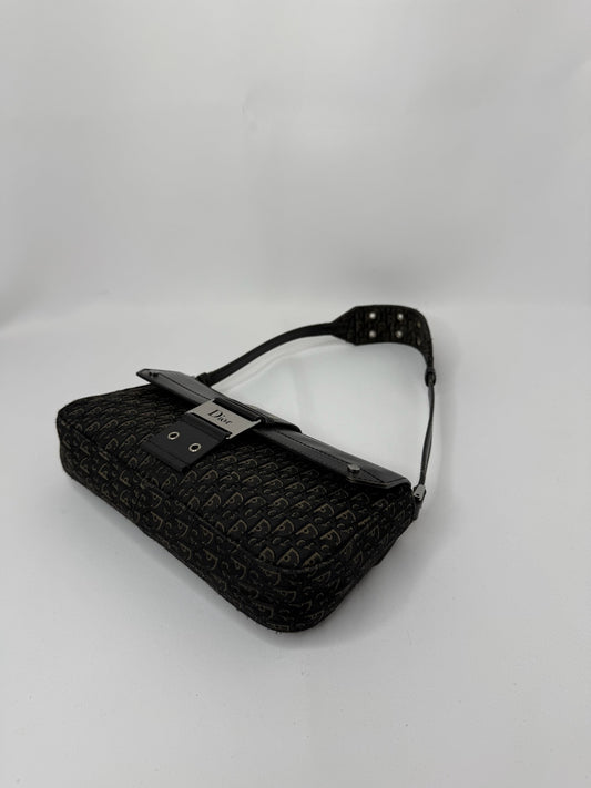 114. Borsa monogramma Christian Dior Vintage Mini Columbus in pelle nera e tela