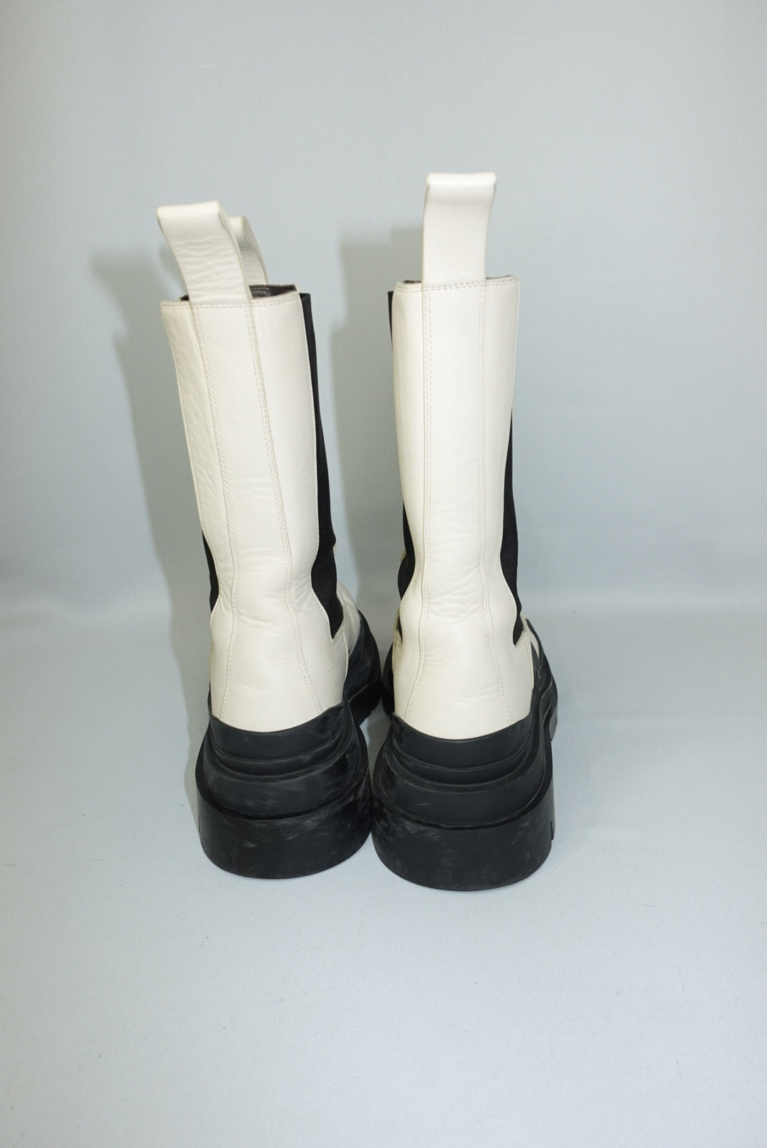 Bottega Veneta Two-Tone Tire Lug Chelsea Boot Cream Black Rubber Lug Sole