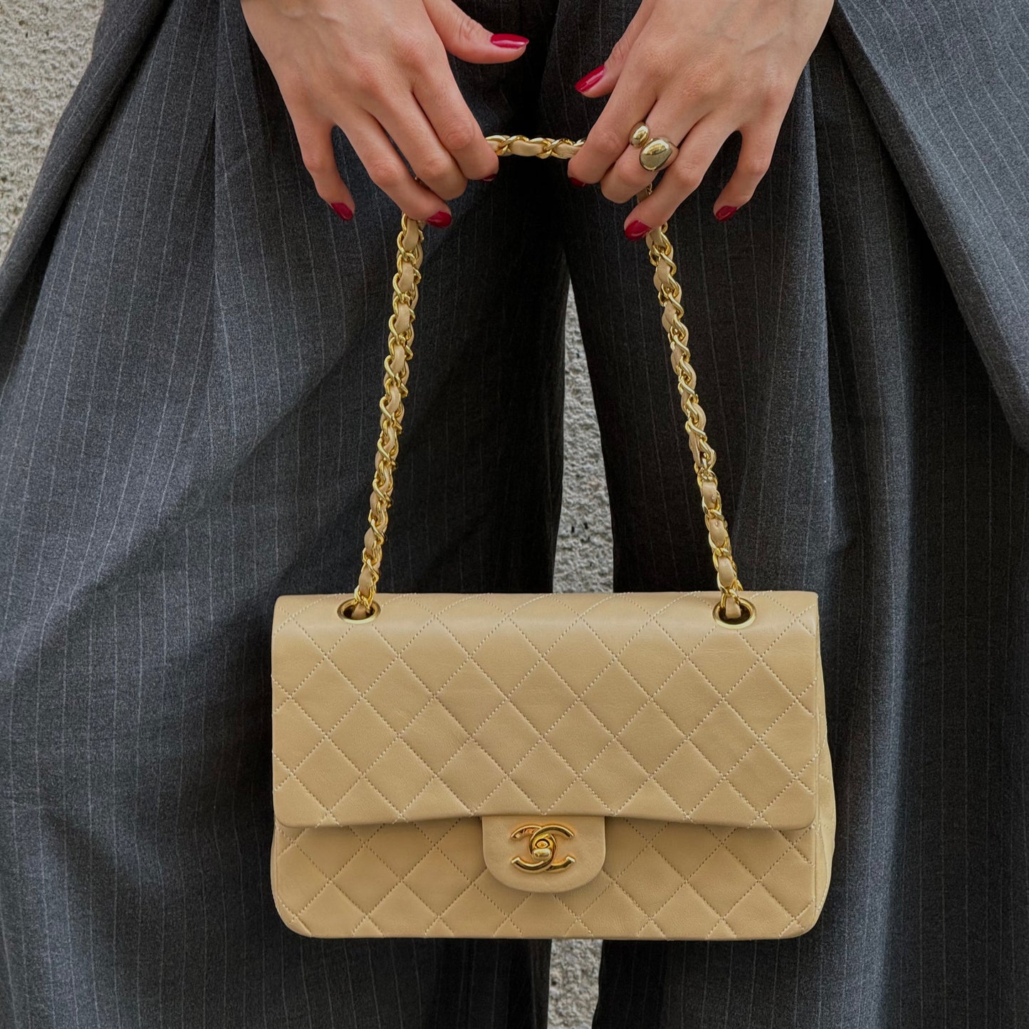 Chanel Timeless 25 Beige