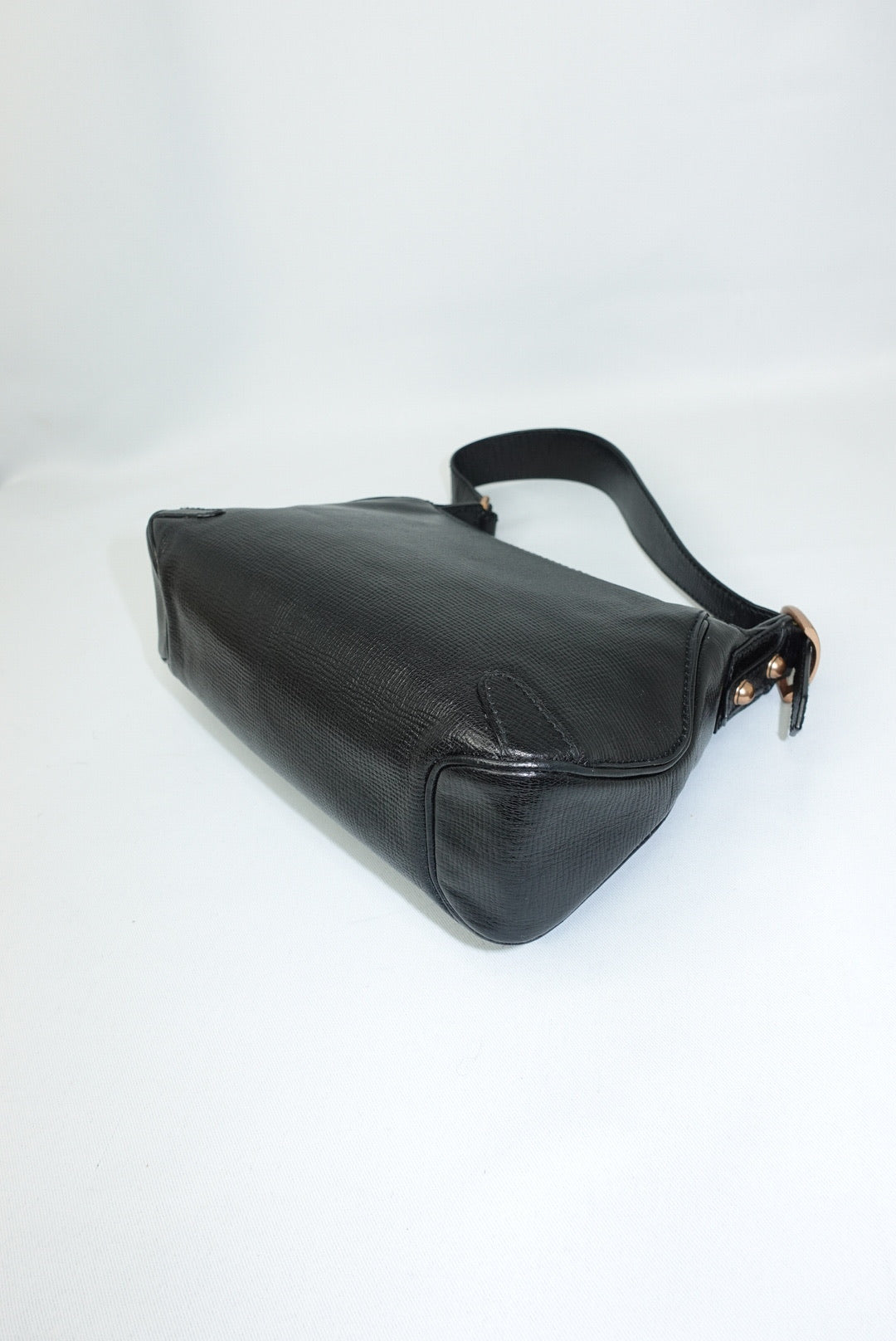 Gucci Vintage Horsebit Shoulder Bag in Black Leather