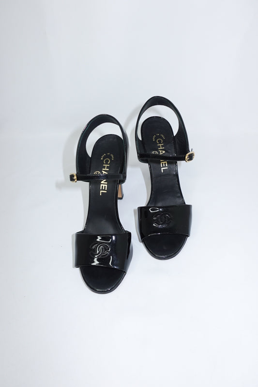 Chanel Vintage Black Patent Slingback Heel Sandals 38