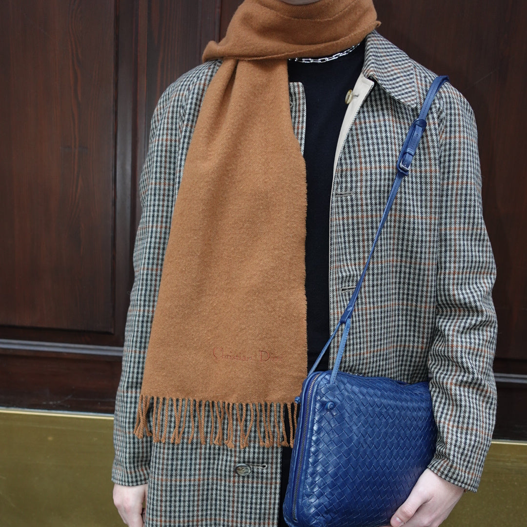 Sciarpa vintage color caramello di Christian Dior