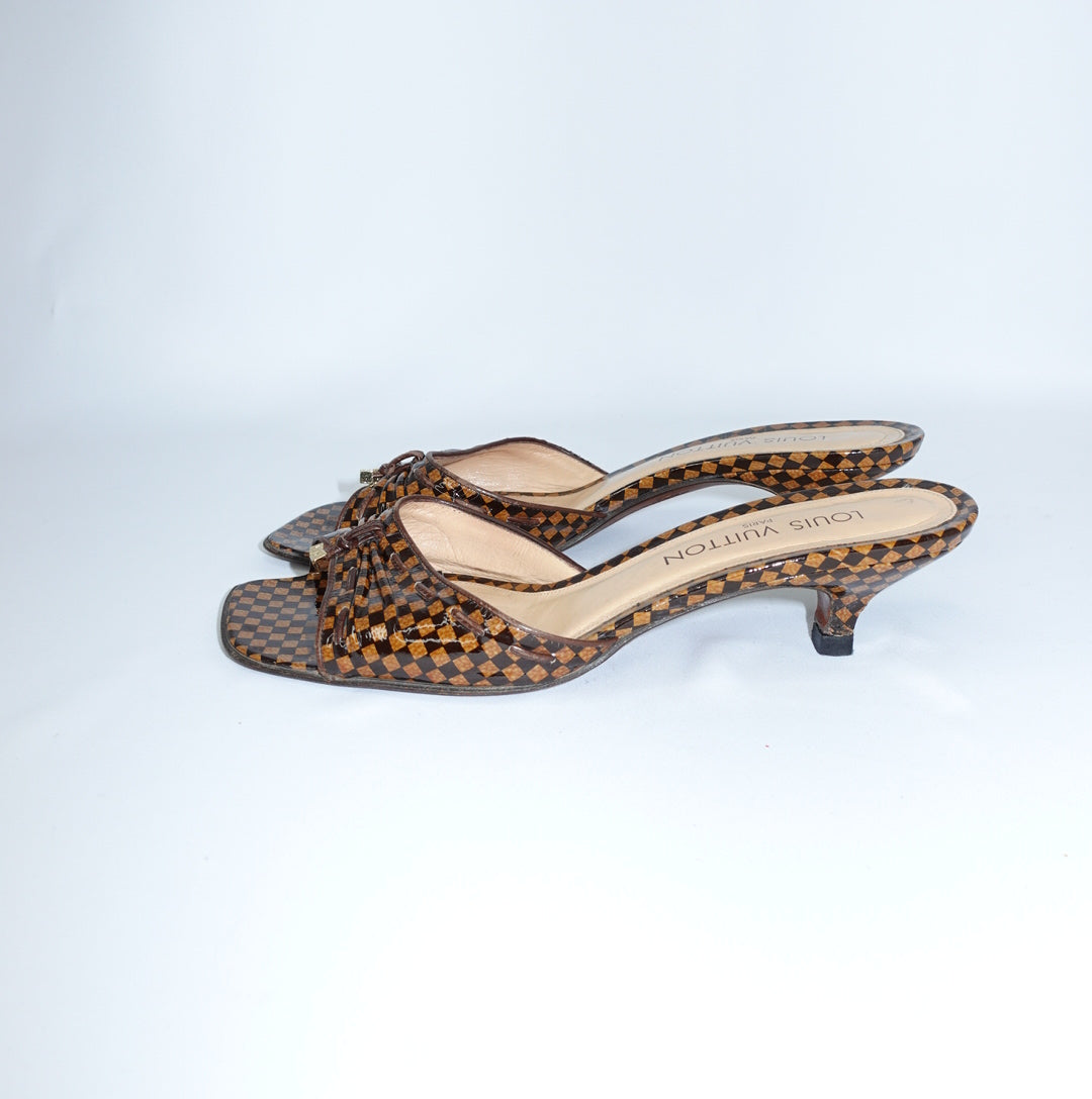 Louis Vuitton Damier Mules 39.5