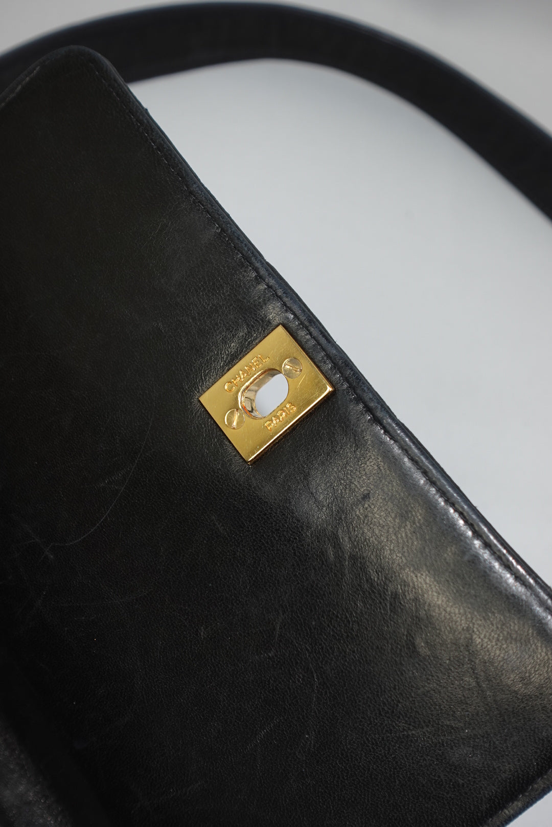 Borsa a tracolla Chanel Vintage in pelle di agnello trapuntata