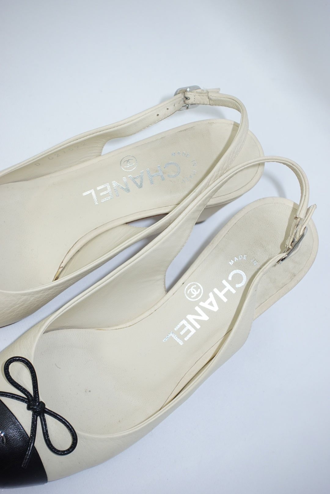 Chanel Slingback Vintage Black and White Ballerina Heels 36
