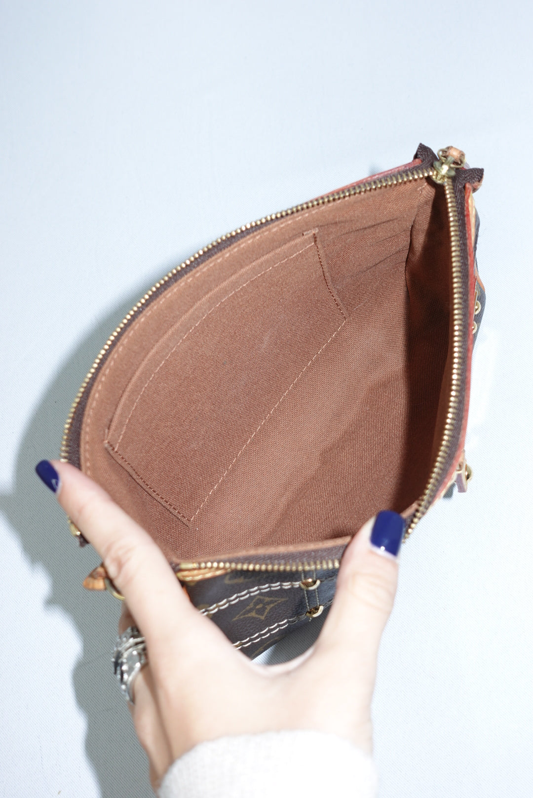 Louis Vuitton Vintage Limited Edition Pochette Monogram Marc Jacobs 2006