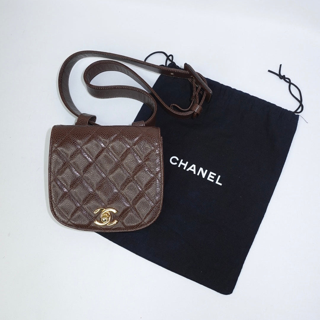 Borsa a tracolla Chanel Vintage in pelle trapuntata color caviale, color cioccolato