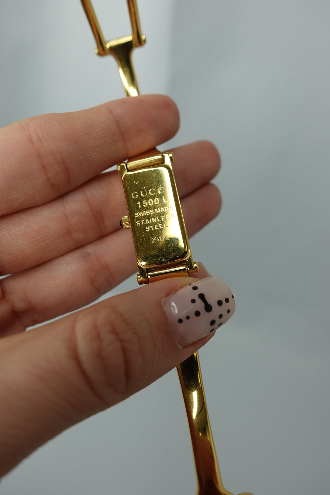 Gucci Vintage 1500L Horsebit Gold Watch With Black Dial