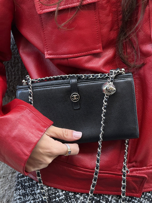 Chanel Re-Worked Round Logo Black Lambskin Wallet w/chain