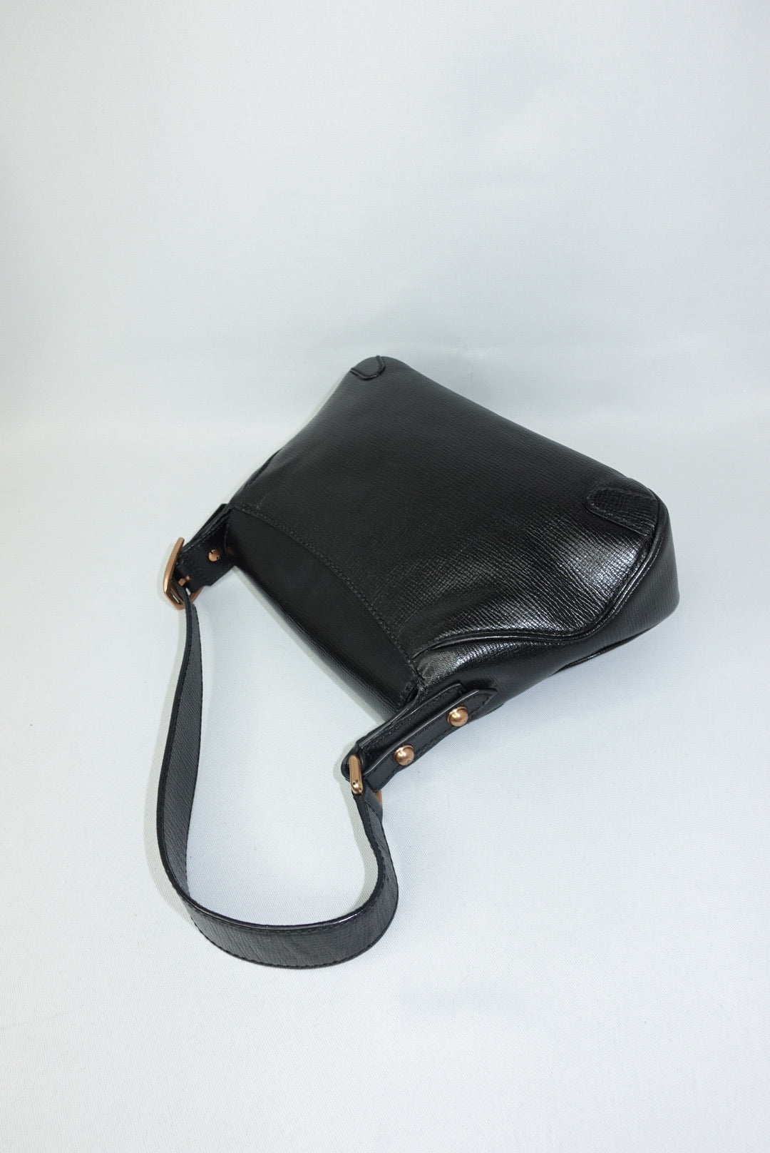 Gucci Vintage Horsebit Shoulder Bag in Black Leather