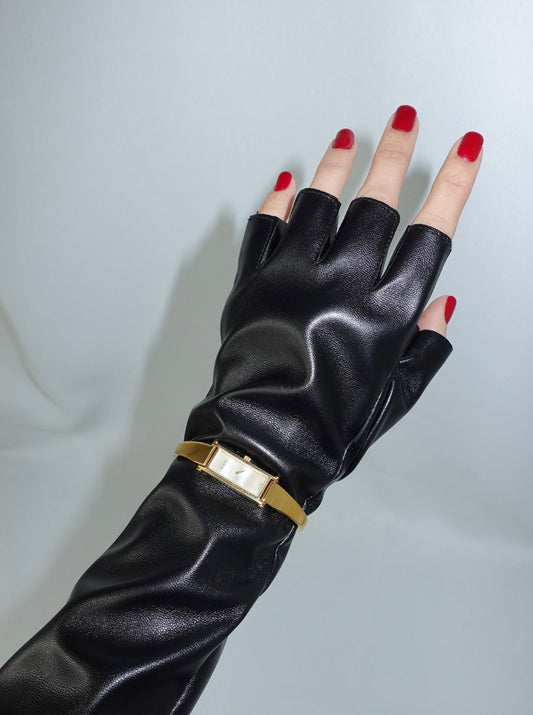 Gucci 1500L Horsebit vintage gold tone watch white dial