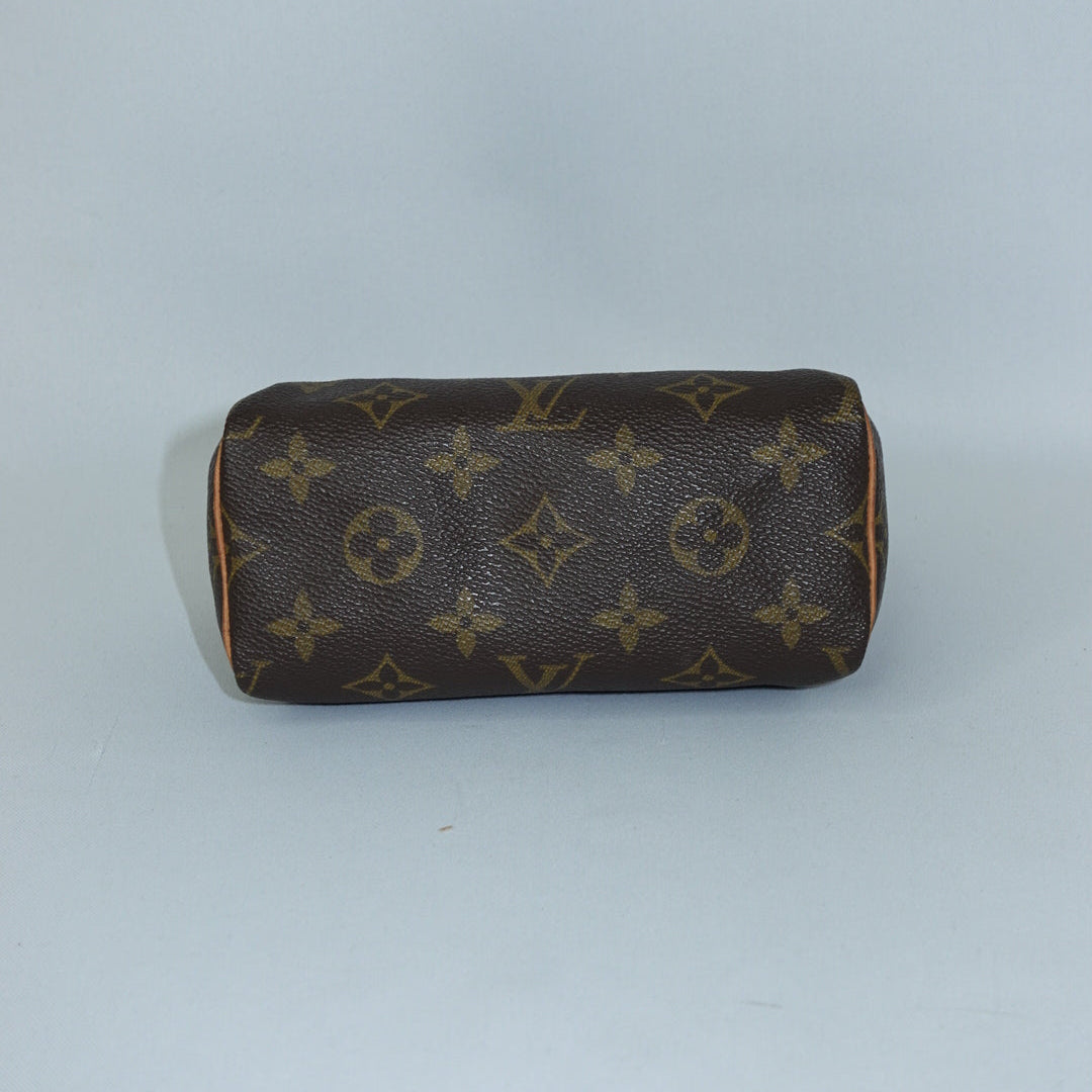 Louis Vuitton Nano Speedy Monogram con tracolla lunga