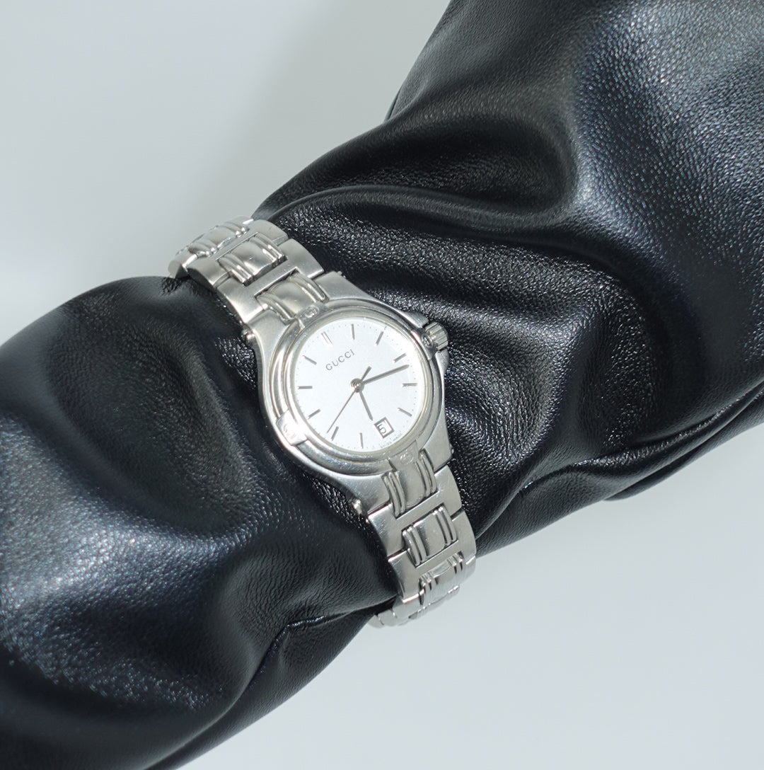 Gucci 9040L White Dial Silver Watch