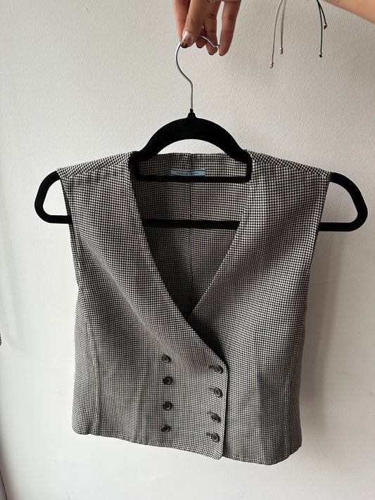 046. Prada B&W Pattern Vest