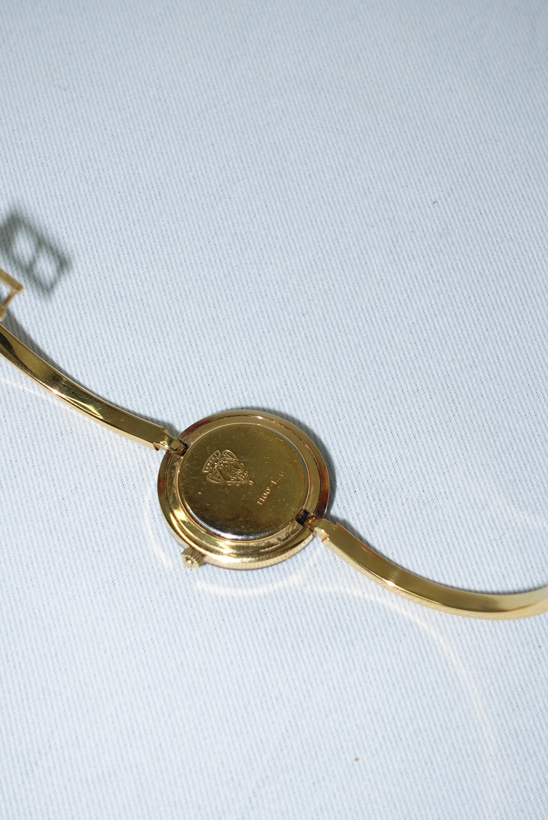Gucci Bezel Gold Bracelet Vintage Watch