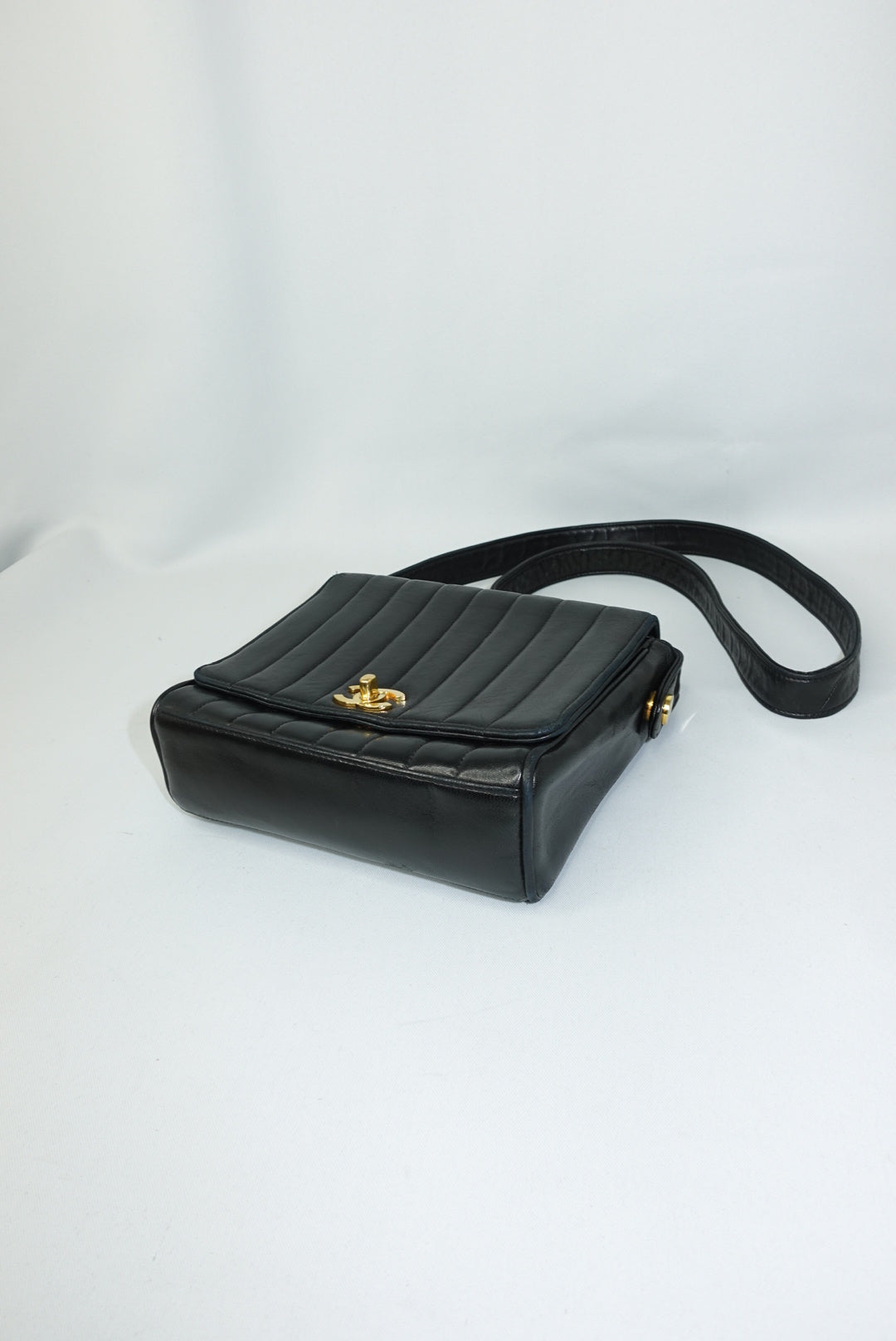 Borsa a tracolla Chanel Vintage in pelle di agnello trapuntata