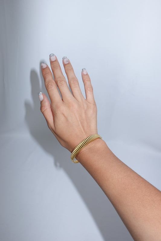Stainless Steel Gold Toned Thin Bangle