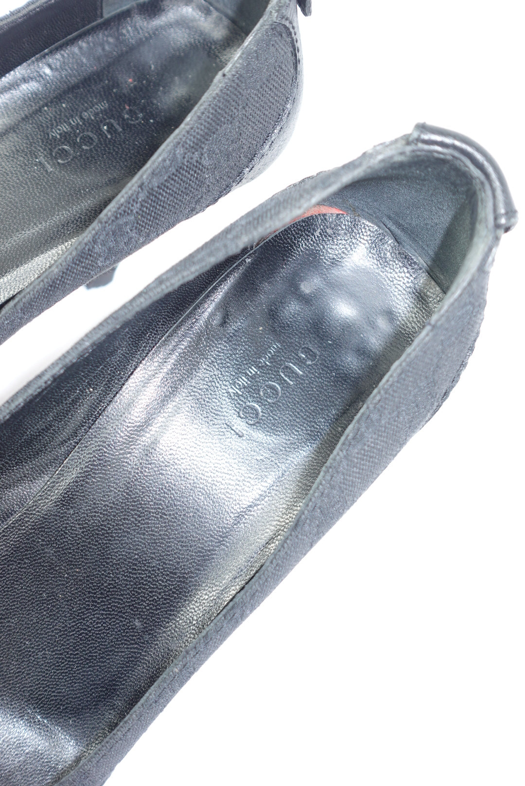 Gucci Black Monogram Canvas Horsebit Heels Gucci Black Monogram Canvas Horsebit Heels 37C