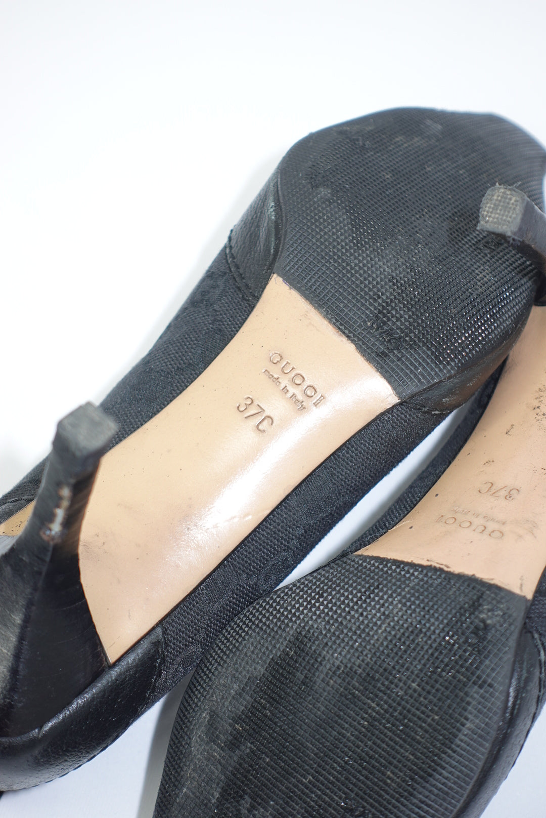 Gucci Black Monogram Canvas Horsebit Heels Gucci Black Monogram Canvas Horsebit Heels 37C